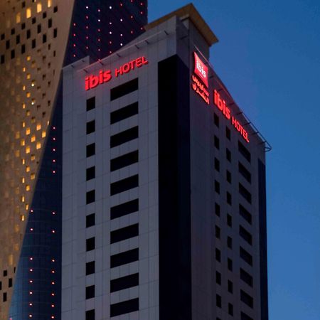 Отель Ibis Sharq Кувейт Экстерьер фото