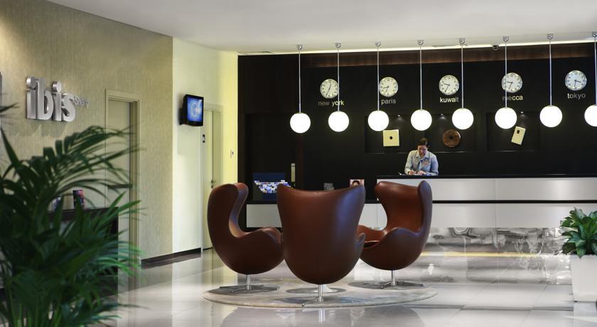 Отель Ibis Sharq Кувейт Экстерьер фото