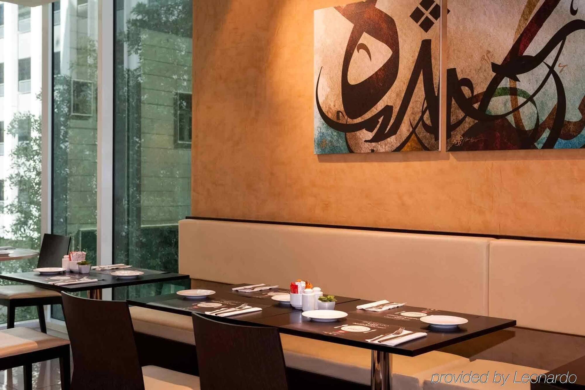 Отель Ibis Sharq Кувейт Экстерьер фото